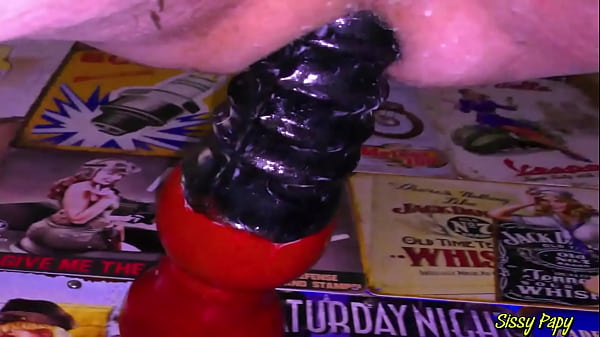1T Sissy Papy et le Plug Spéciale Racleure 450 x 110