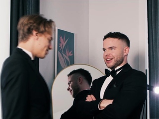 Groom and his best man fucks before the wedding