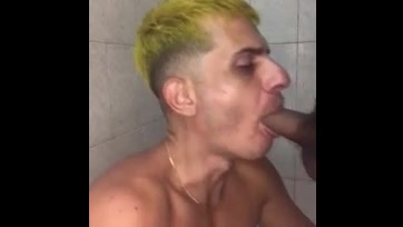 O diário de mamadas – novinho pirocudo encheu minha boca com o cacetão dele – COMPLETO NO RED